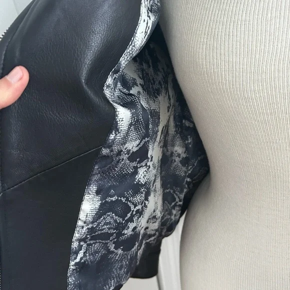 Wilson’s Leather Moto Jacket - Picture 7 of 9